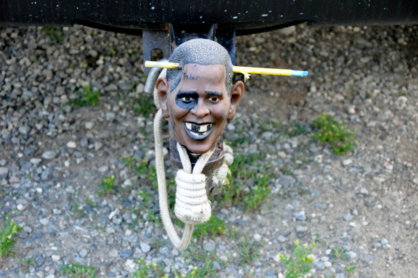 Obama's head in a noose